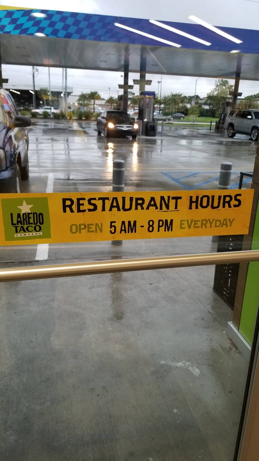 Laredo Taco Company | restaurant | 3300 Ambassador Caffery Pkwy, Ridge Rd, Lafayette, LA 70506, USA | 3379813081 OR +1 337-981-3081