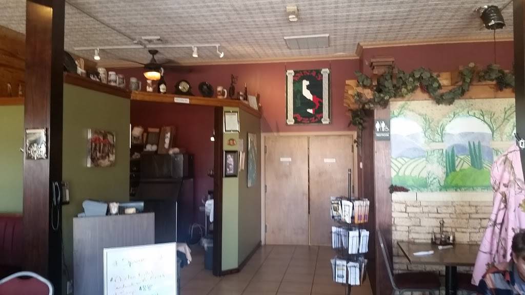 Annas Pizza & Italian Restaurant | restaurant | 128 Colonial Trail E, Surry, VA 23883, USA | 7572940702 OR +1 757-294-0702