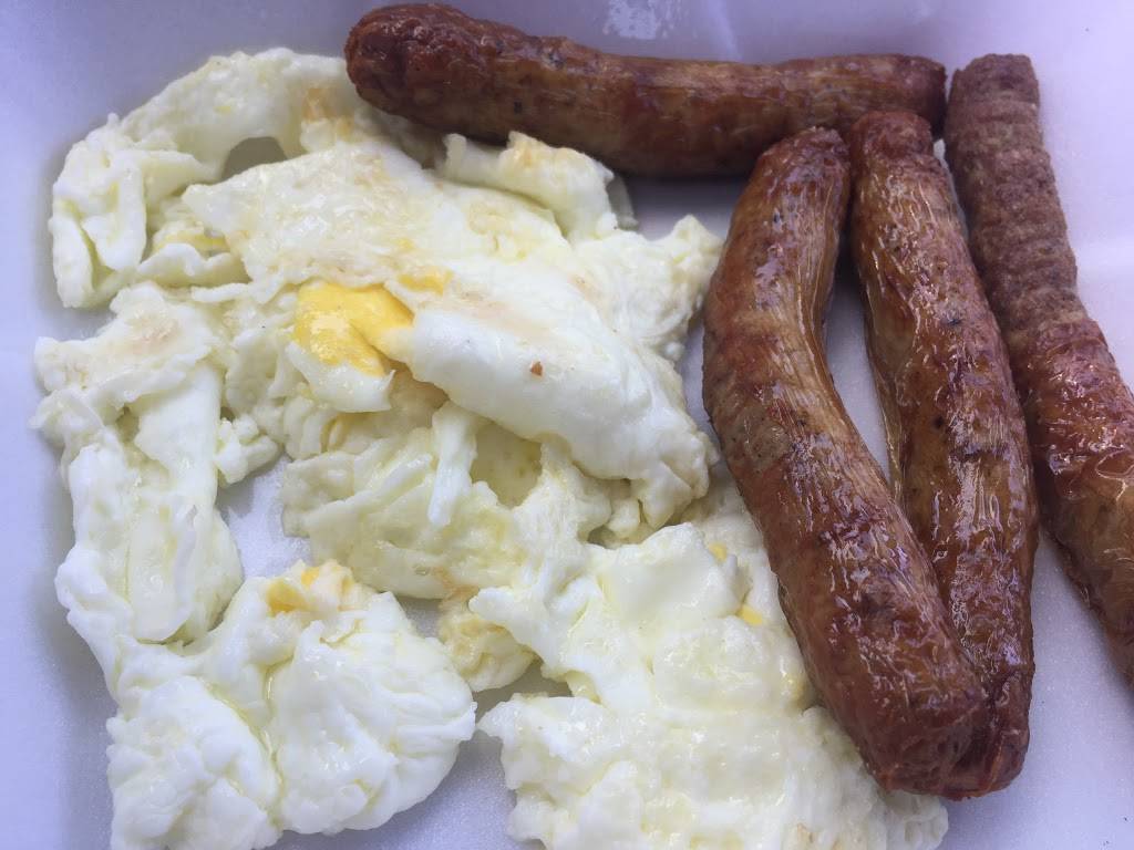 Fabulous Charbroiled Burgers | restaurant | 302 W Gardena Blvd, Gardena, CA 90248, USA | 3107156580 OR +1 310-715-6580