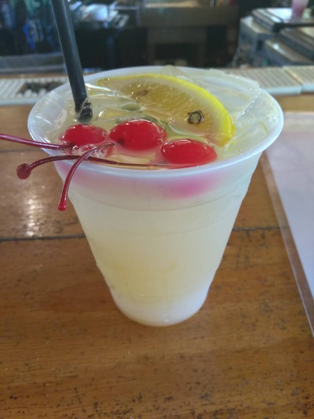 Mambos Beachside Bar & Grill | restaurant | 1300 N Atlantic Ave, Cocoa Beach, FL 32931, USA | 3217832271 OR +1 321-783-2271