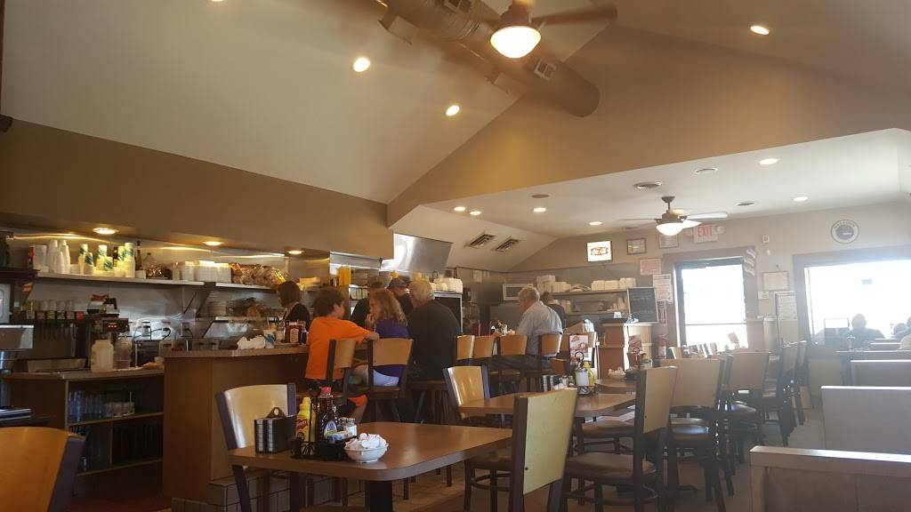 Country Coney | restaurant | 1040 S Lapeer Rd, Oxford, MI 48371, USA | 2486287712 OR +1 248-628-7712