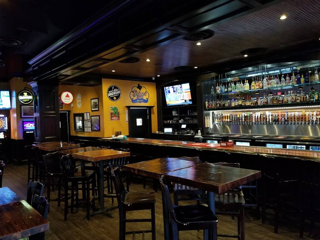 Tailgators Pub & Grill Kuykendahl | restaurant | 24504 Kuykendahl Rd #900, Tomball, TX 77375, USA | 8325598252 OR +1 832-559-8252