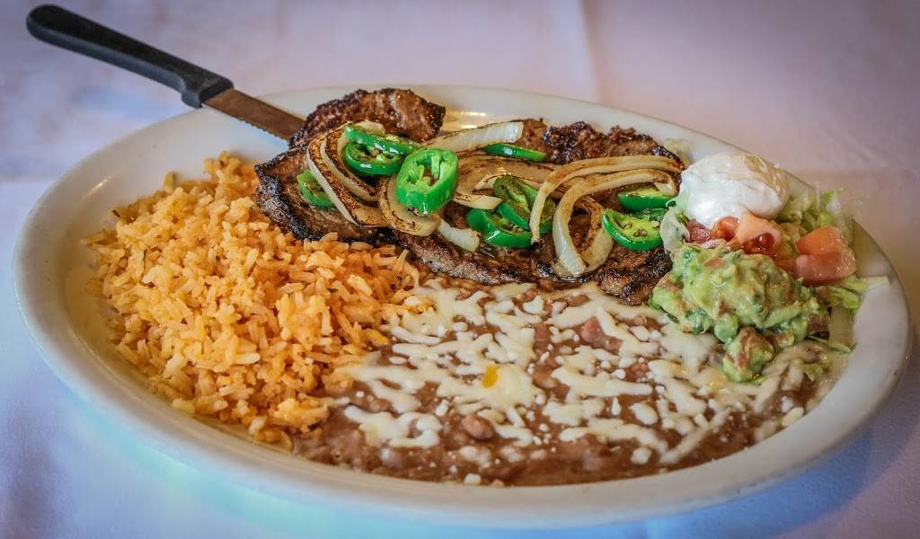 Jcs Cafe | restaurant | 480 E F St, Oakdale, CA 95361, USA | 2098483663 OR +1 209-848-3663