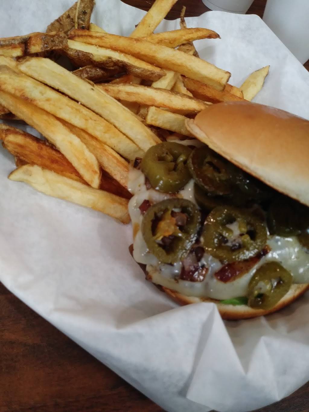 JCs Burger House | restaurant | 401 W President George Bush Hwy, Richardson, TX 75080, USA | 9722840988 OR +1 972-284-0988