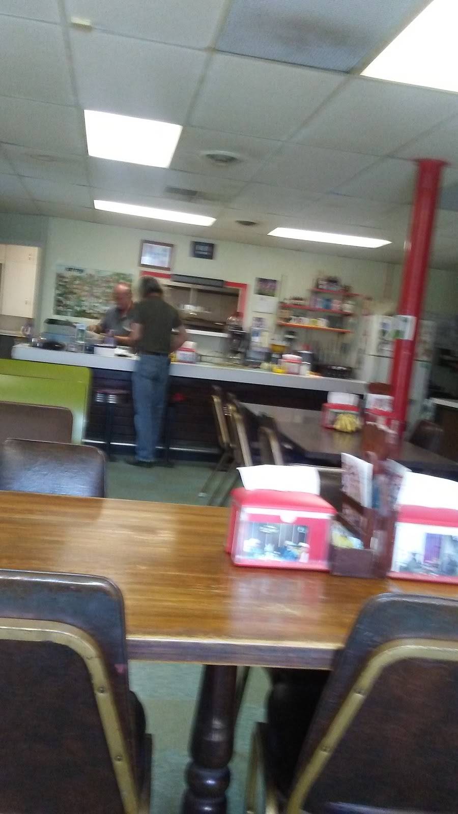 Brownies Cafe | restaurant | 1712 Central Ave, Fort Dodge, IA 50501, USA | 5159556224 OR +1 515-955-6224