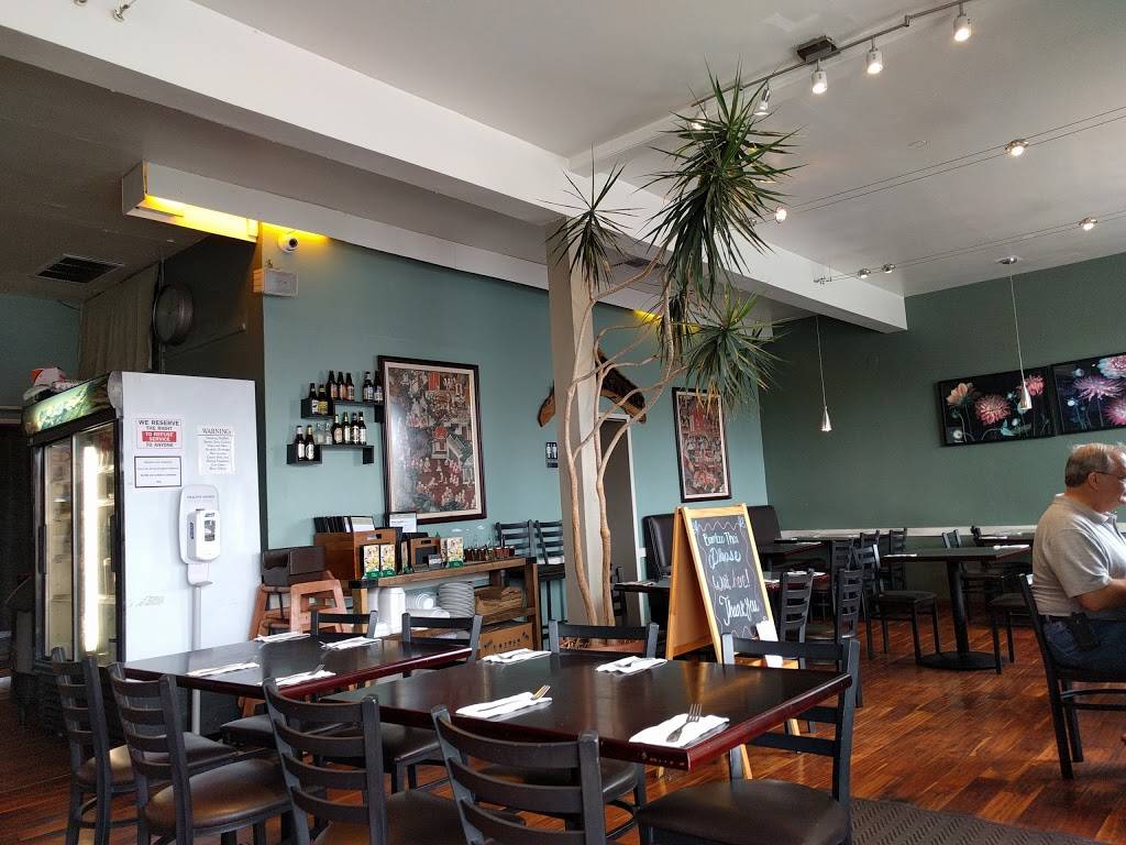 Bamboo Thai Bistro | restaurant | 2208 Artesia Blvd, Redondo Beach, CA 90278, USA | 3107984618 OR +1 310-798-4618