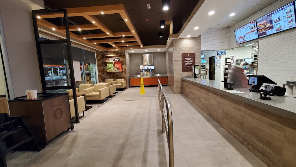 Burger King | restaurant | 1510 Lebanon Pike, Nashville, TN 37210, USA | 6153936766 OR +1 615-393-6766