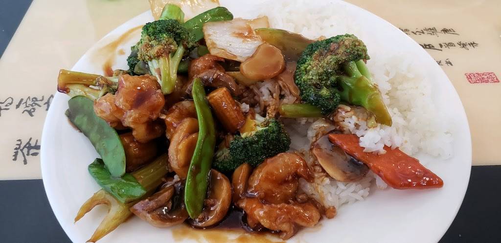 China King | restaurant | 1220 Lincoln Ave, Fennimore, WI 53809, USA | 6088223616 OR +1 608-822-3616