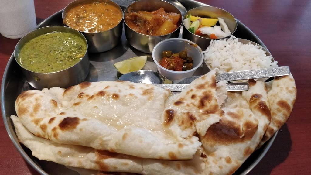 Swad Indian Vegetarian Restaurant | restaurant | 1401 S Interstate 35 # 220, Round Rock, TX 78664, USA | 5129977923 OR +1 512-997-7923