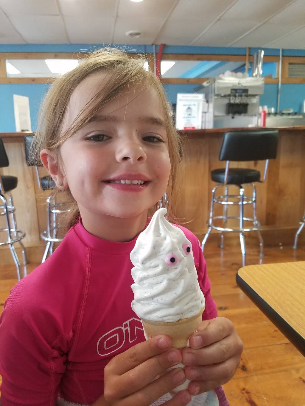 Dairy Shed Too & Ramrods Pizza | meal delivery | 21 N Main St, Kingston, OH 45644, USA | 7406428020 OR +1 740-642-8020