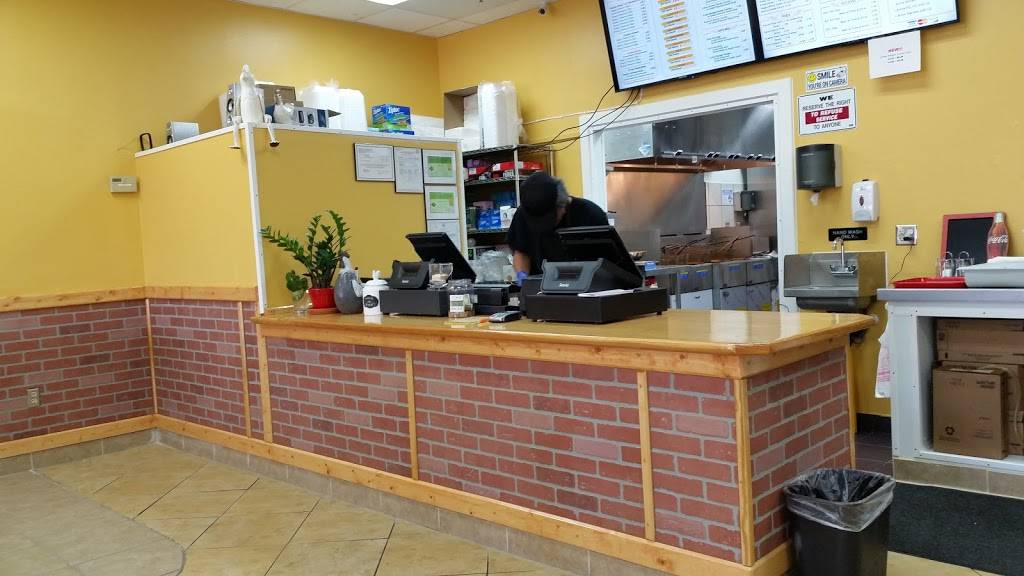 Wings on Fire | restaurant | 9040 E Valencia Rd Ste 100, Tucson, AZ 85747, USA | 5202747292 OR +1 520-274-7292