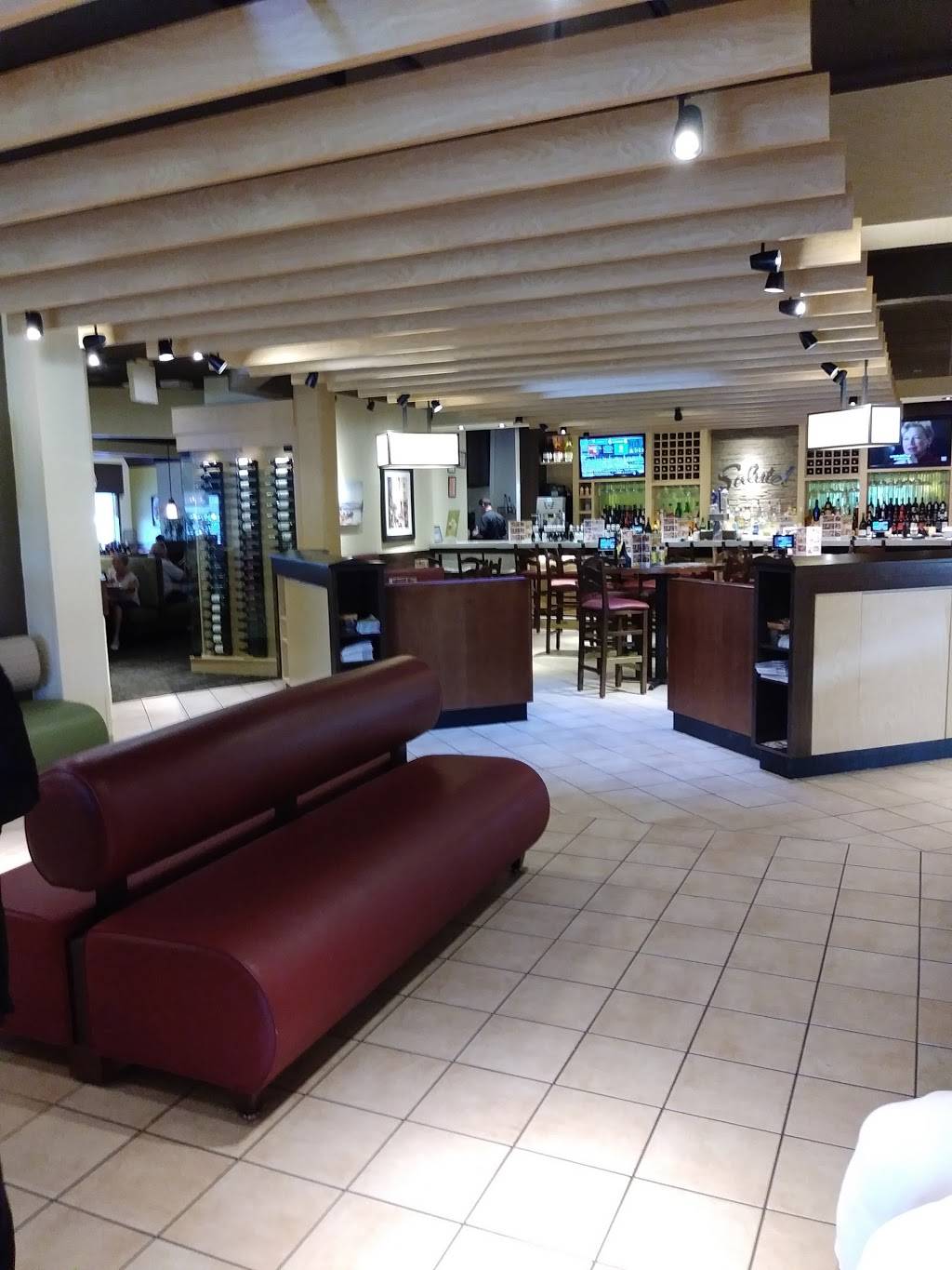 Olive Garden Italian Restaurant | meal takeaway | 3951 Maple Rd, Amherst, NY 14226, USA | 7168375211 OR +1 716-837-5211