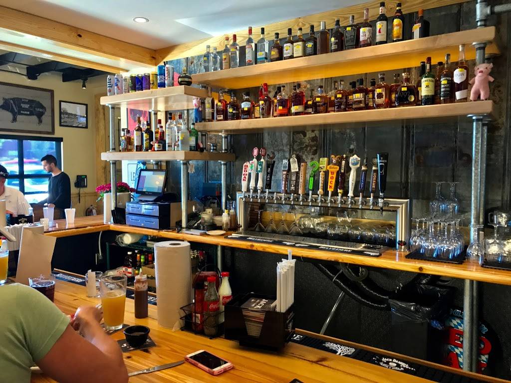 Midwood Smokehouse | restaurant | 540 Brandywine Rd C, Charlotte, NC 28209, USA | 9802377929 OR +1 980-237-7929