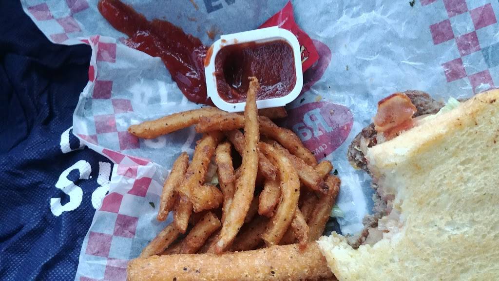 Checkers | restaurant | 4400 Curry Ford Rd, Orlando, FL 32812, USA | 4073803503 OR +1 407-380-3503