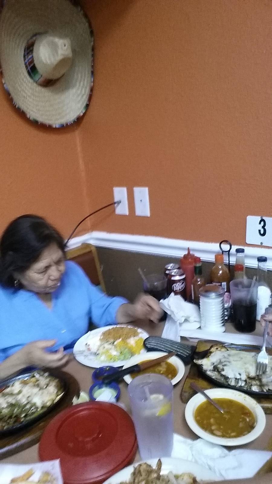 Taqueria Los Jaliscienses | restaurant | 6400 S 1st St, Austin, TX 78745, USA | 5129168222 OR +1 512-916-8222