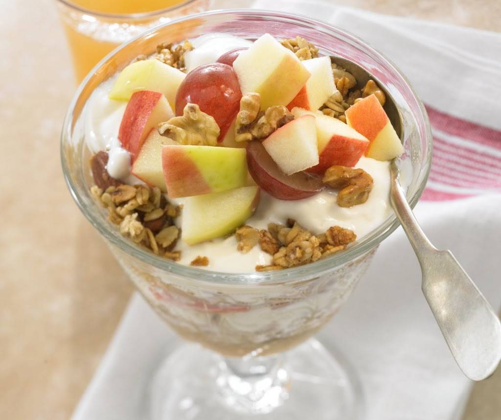 Snack World | meal takeaway | 23525 Ave 56, Ducor, CA 93218, USA | 5595346609 OR +1 559-534-6609