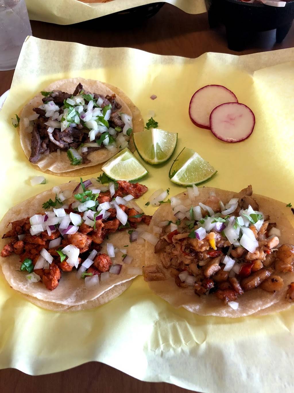 Tacos Los Campesinos | restaurant | 1555 Vassar St, Reno, NV 89502, USA | 7754321104 OR +1 775-432-1104