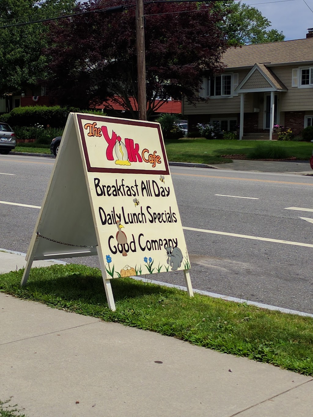 The Yolk Cafe | cafe | 825 Montauk Ave, New London, CT 06320, USA | 8604370898 OR +1 860-437-0898