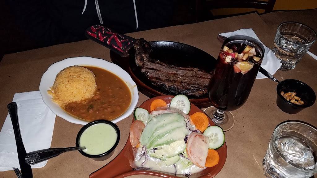 Andrea’s Chicken | restaurant | 5627 61st St, Maspeth, NY 11378, USA | 7183260103 OR +1 718-326-0103