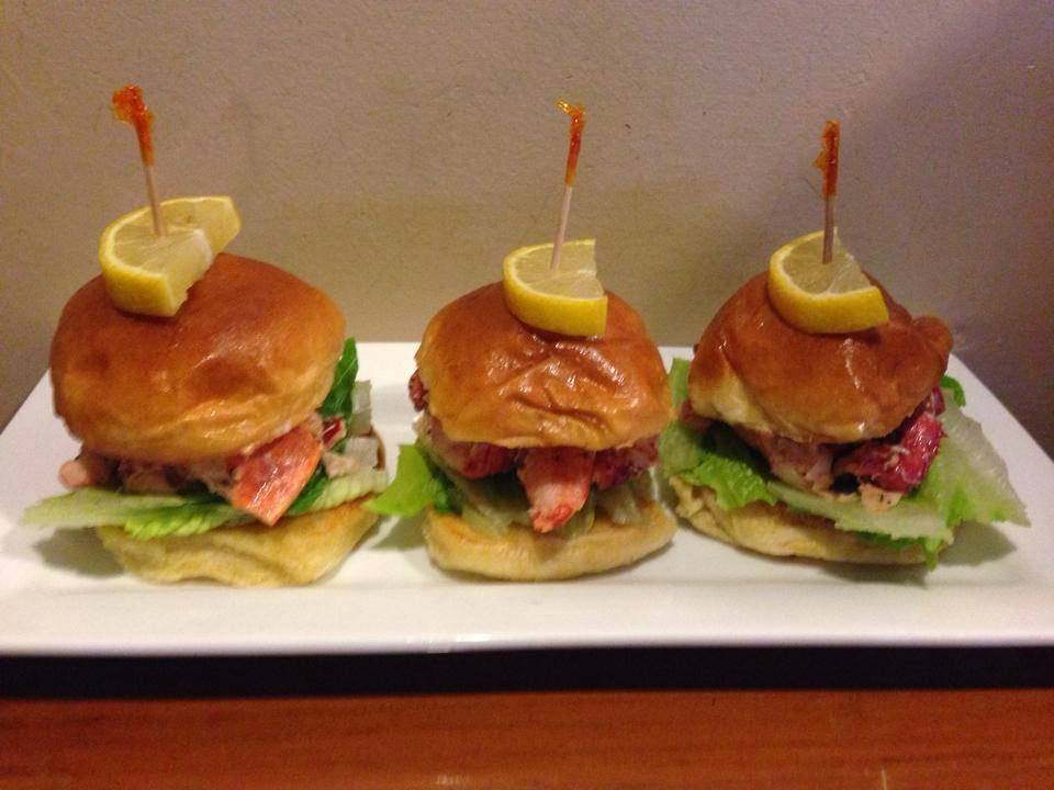 Longboards Restaurant & Bar | restaurant | 72 Wharf St, Salem, MA 01970, USA | 9787456659 OR +1 978-745-6659