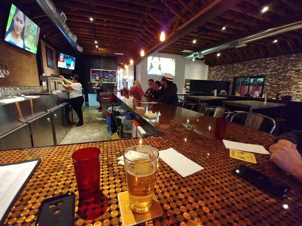 Lincoln Kitchen & Tap | restaurant | 2118 N Broadway, Los Angeles, CA 90031, USA | 3233523331 OR +1 323-352-3331