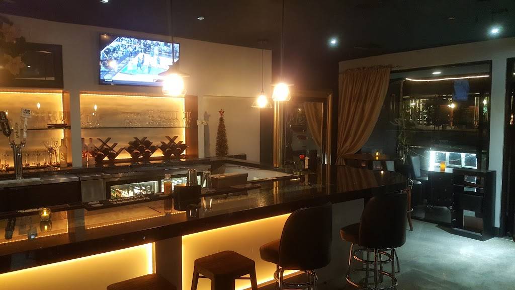 La Fe Wine Bar | restaurant | 73900 El Paseo #2, Palm Desert, CA 92260, USA | 7605651430 OR +1 760-565-1430