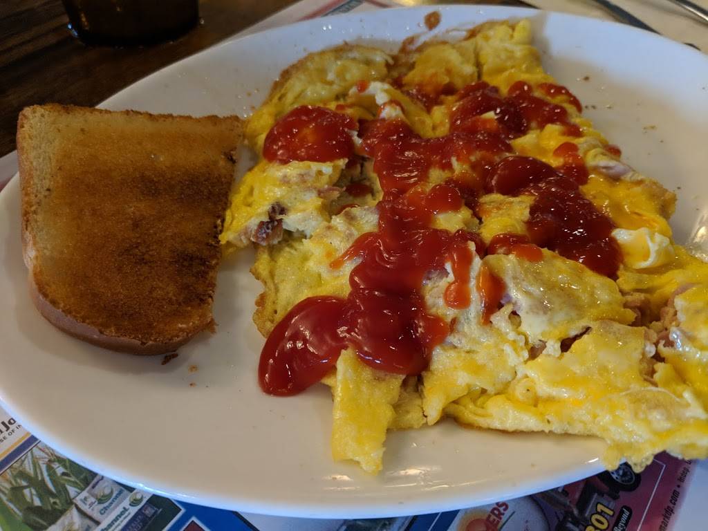 Eagle Inn - Sauk Prairie | bakery | 655 Water St, Prairie Du Sac, WI 53578, USA | 6086434516 OR +1 608-643-4516