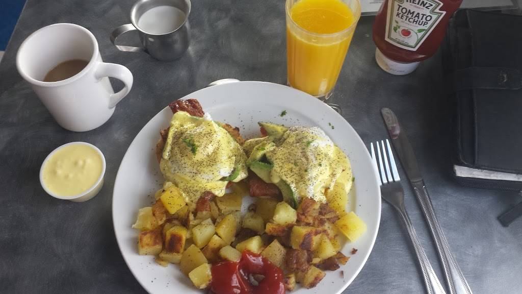 The Cup | restaurant | 600 W Sims Way, Port Townsend, WA 98368, USA | 3603799059 OR +1 360-379-9059