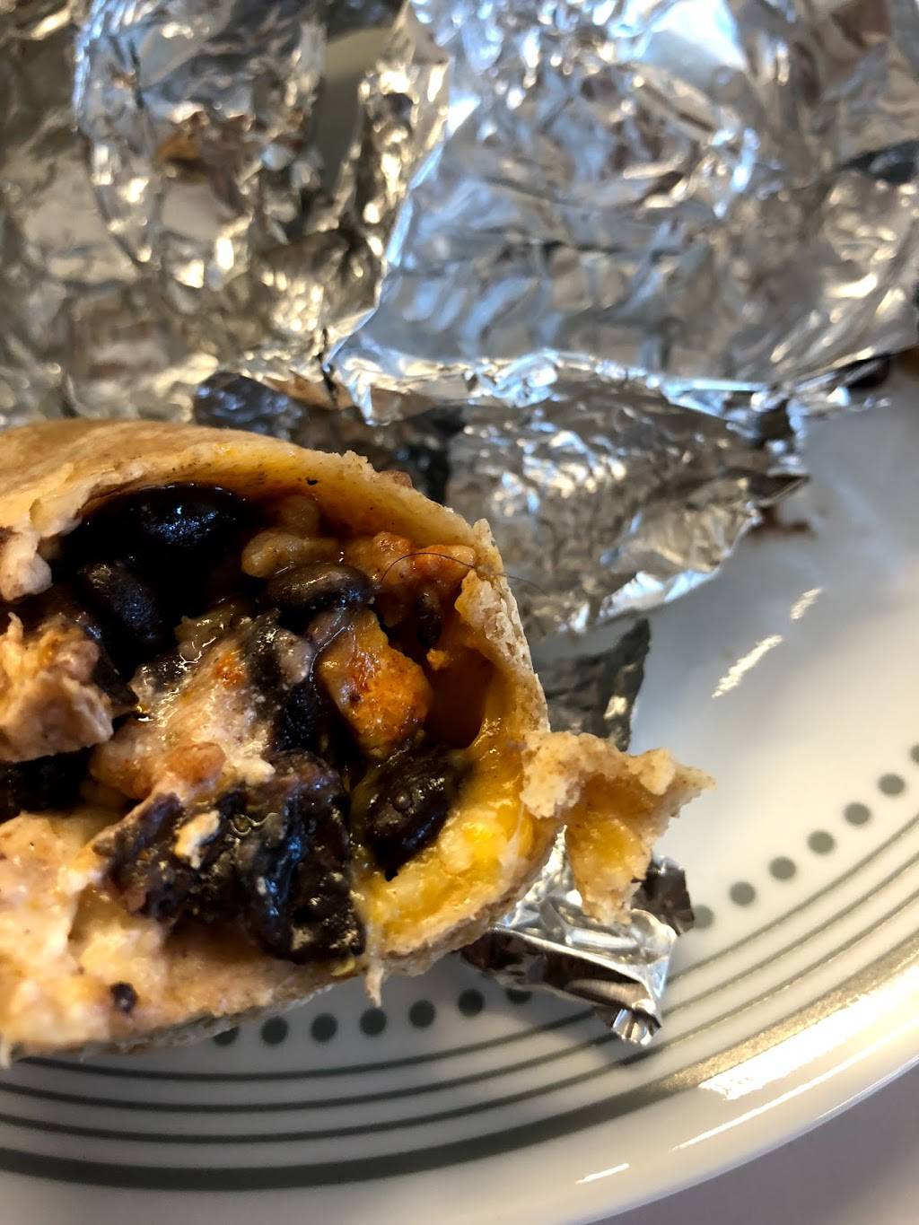 Le Petit Cafe | cafe | 1 Maritime Plz # Grnd, San Francisco, CA 94111, USA | 4159518514 OR +1 415-951-8514