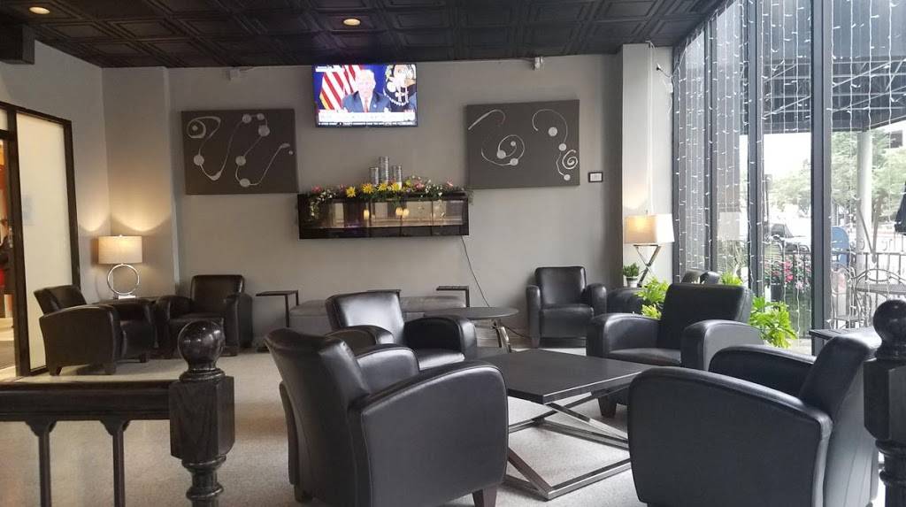 The Verdict Bar & Grill | restaurant | 1901 Harney St, Omaha, NE 68102, USA | 4029998336 OR +1 402-999-8336