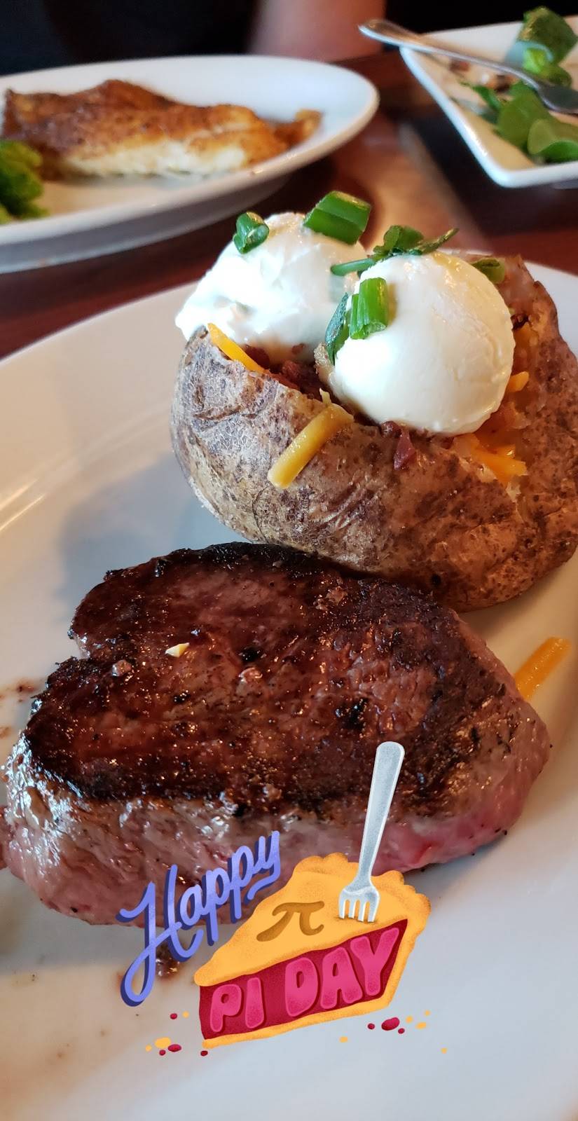 Ruby Tuesday | restaurant | 4632 Factory Stores Blvd, Myrtle Beach, SC 29579, USA | 8439037410 OR +1 843-903-7410