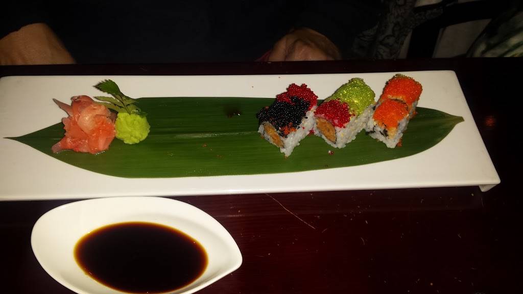 Peking Tokyo | restaurant | 12 Coogan Blvd, Mystic, CT 06355, USA | 8605729991 OR +1 860-572-9991