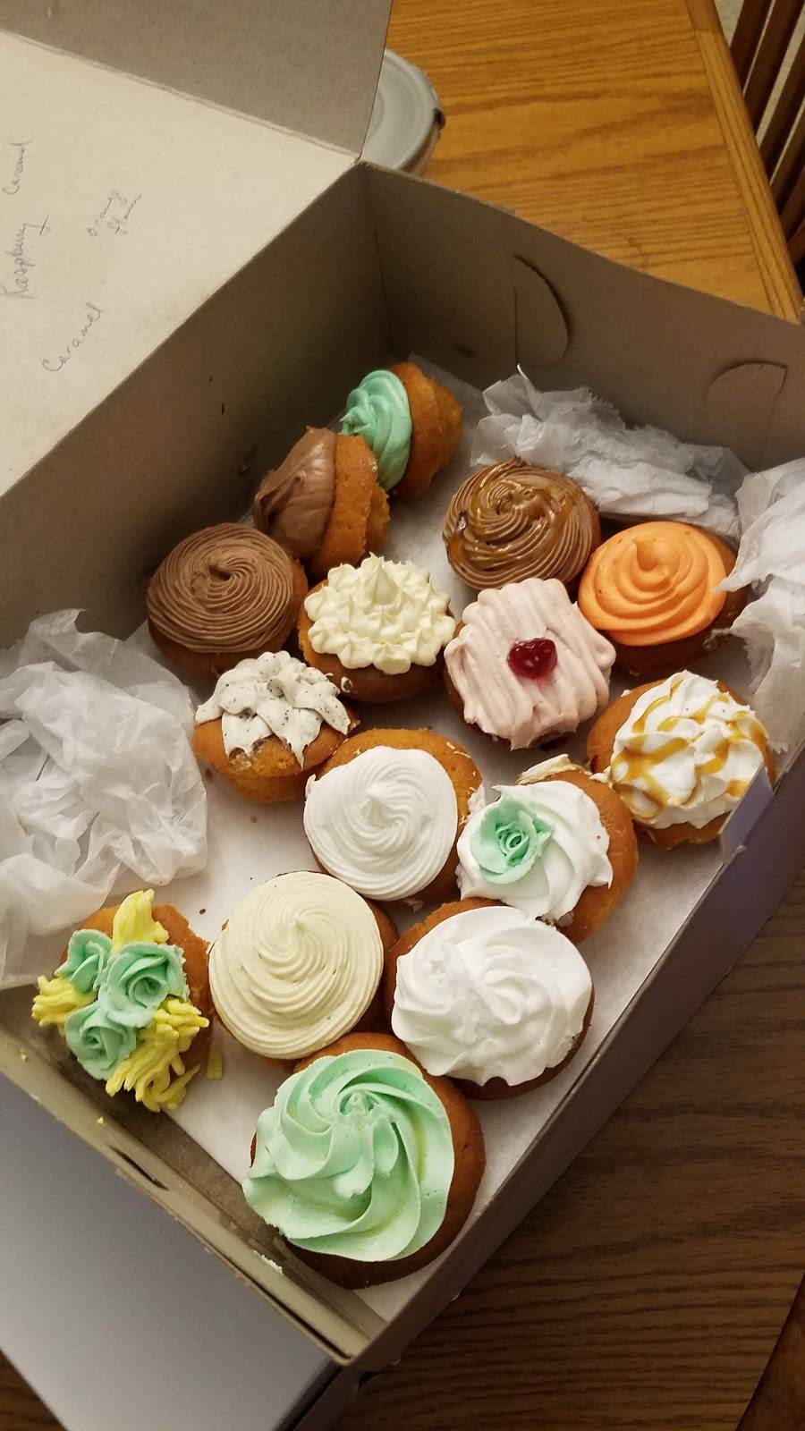 Blue Heron Cafe | restaurant | 304 N Mitchell St, Cadillac, MI 49601, USA | 2317755461 OR +1 231-775-5461