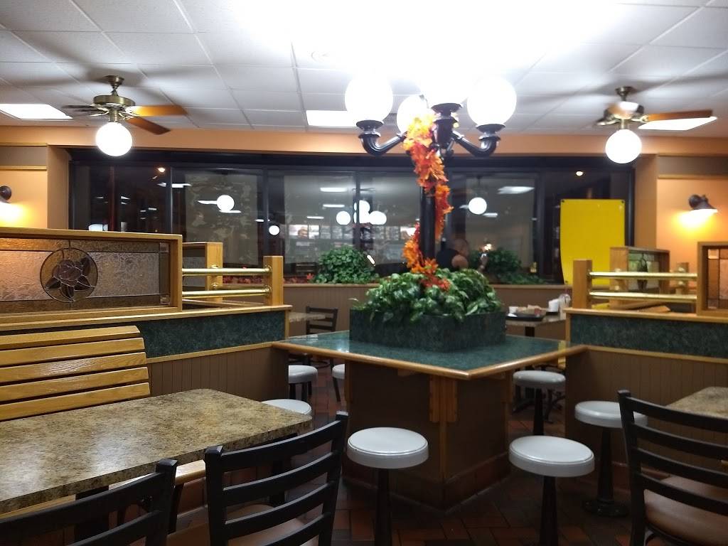 Arbys | restaurant | 6010 W Flamingo Rd, Las Vegas, NV 89103, USA | 7023626166 OR +1 702-362-6166