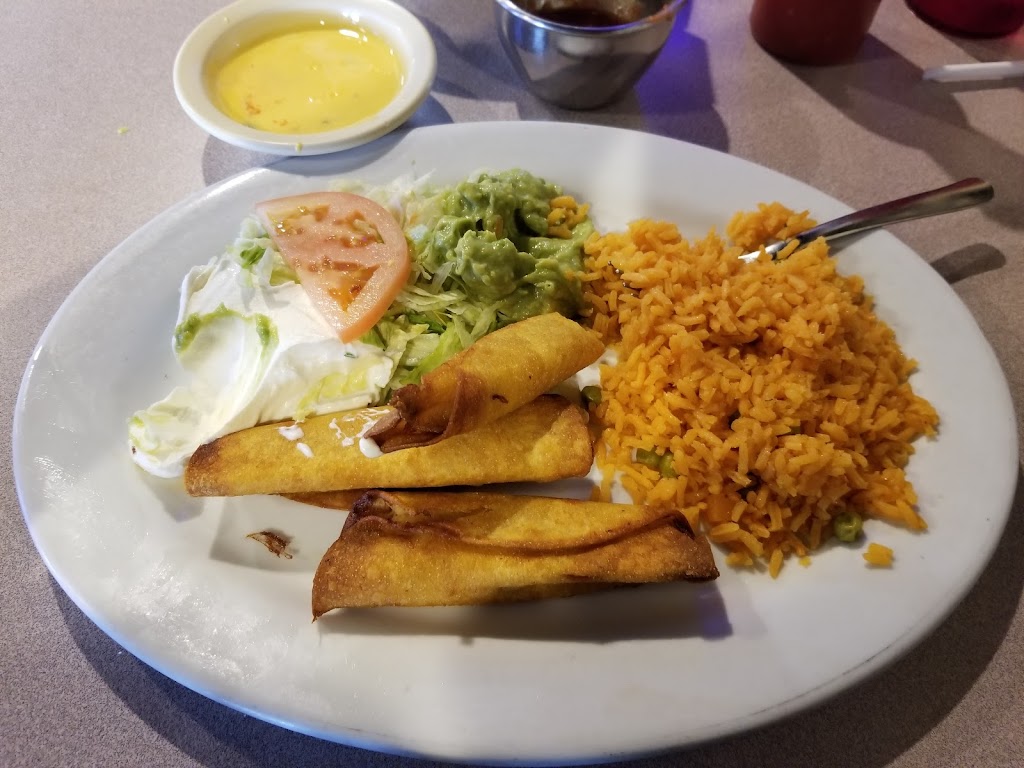 El Tapatio | restaurant | 1509 W Main St, Gatesville, TX 76528, USA | 2548655726 OR +1 254-865-5726