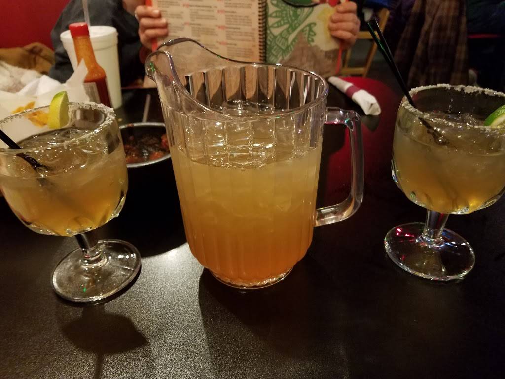 El Riacho Maxican Restaurant | restaurant | 143 E W Dayton-Yellow Springs Rd, Fairborn, OH 45324, USA | 9378780500 OR +1 937-878-0500