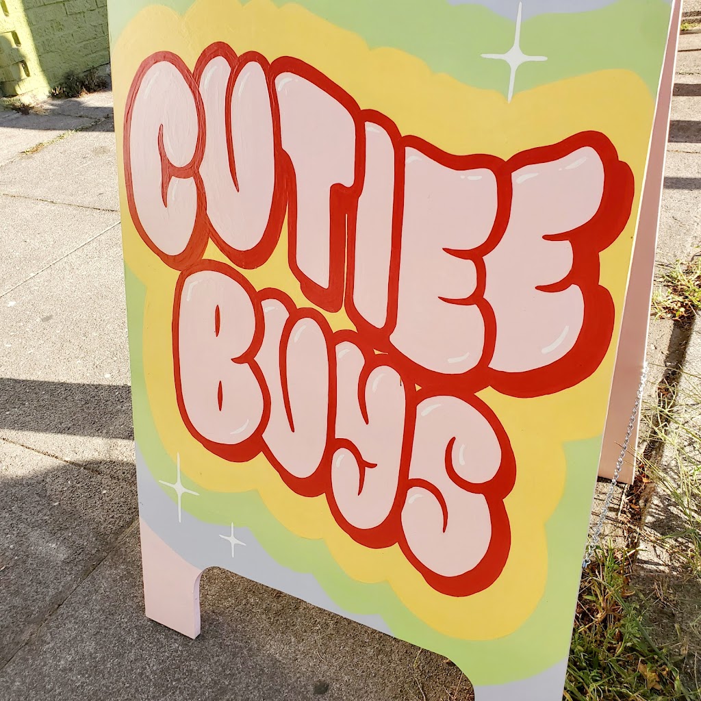 CUTIEE BUYS | restaurant | 4138 SE 42nd Ave, Portland, OR 97206, USA | 5039468029 OR +1 503-946-8029