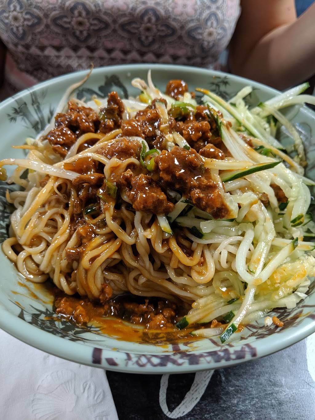 Magic Noodle | restaurant | 1915 Classen Blvd # 119, Norman, OK 73071, USA | 4052172877 OR +1 405-217-2877