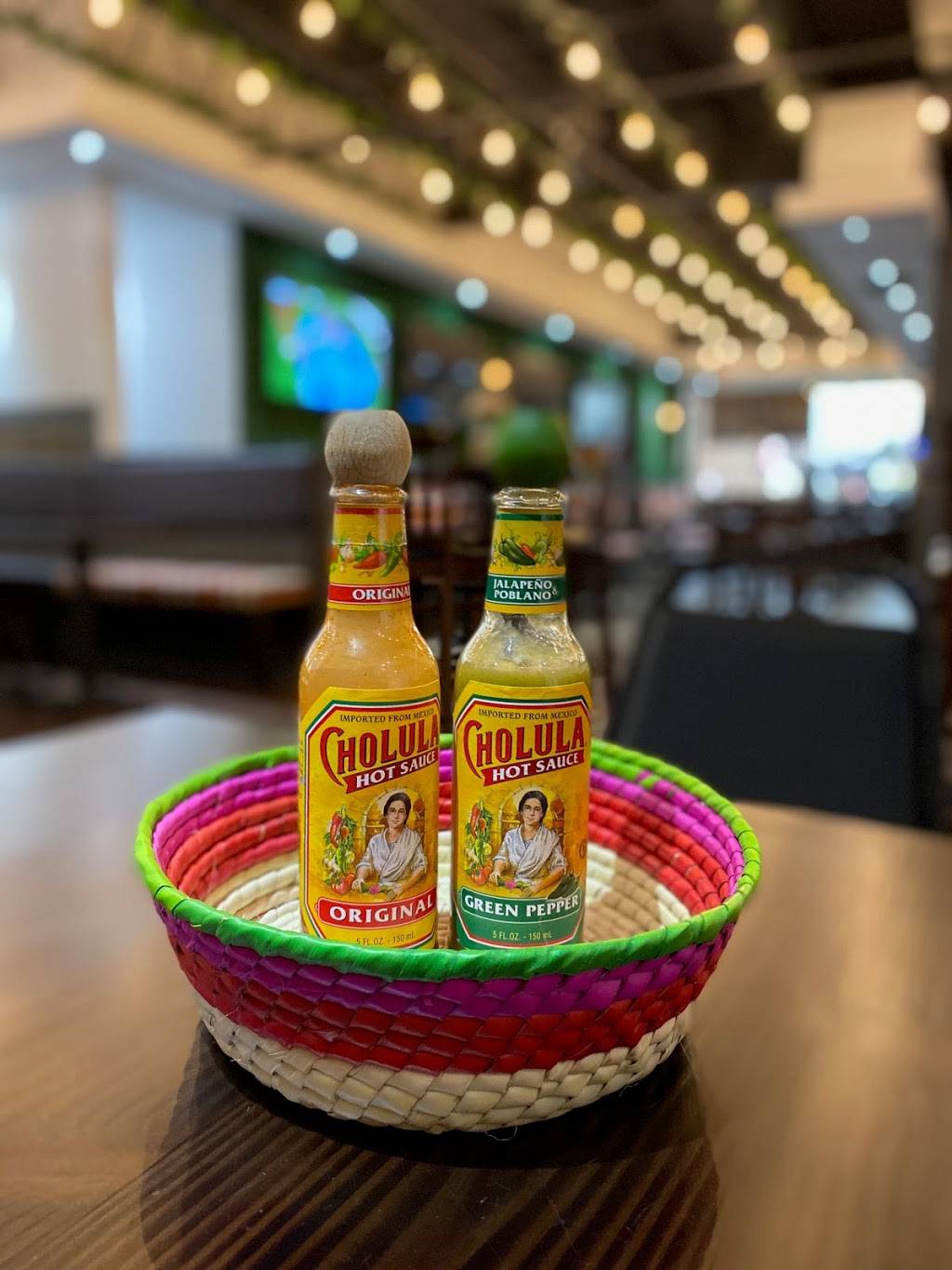 Cabo Sports bar & Mexican Grill | restaurant | 27111 Union Tpke, Queens, NY 11040, USA | 9173878588 OR +1 917-387-8588