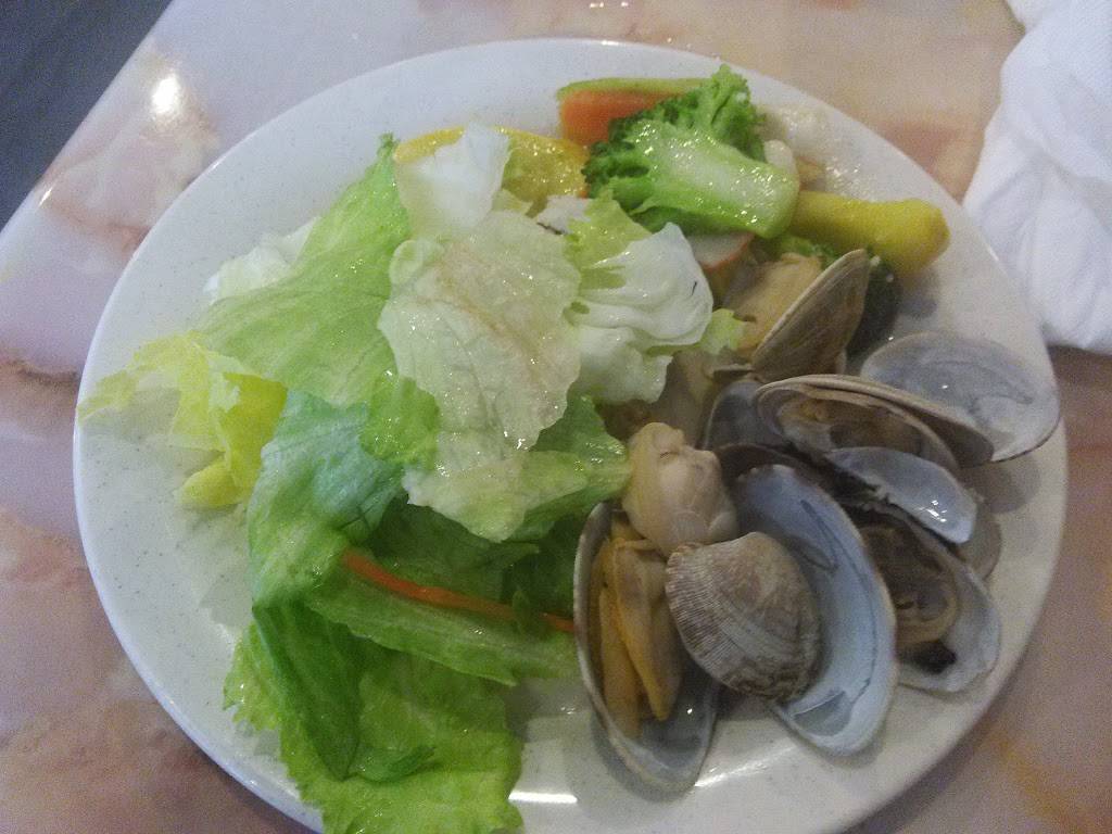 Oriental Palace Buffet | restaurant | 3364 Warren Rd, Cleveland, OH 44111, USA | 2166719988 OR +1 216-671-9988