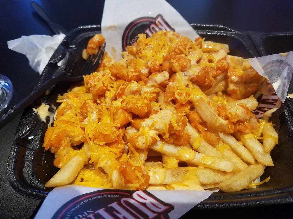 The Buffalo Spot | restaurant | 2080 W Northern Ave Ste 100, Phoenix, AZ 85021, USA | 6029731515 OR +1 602-973-1515