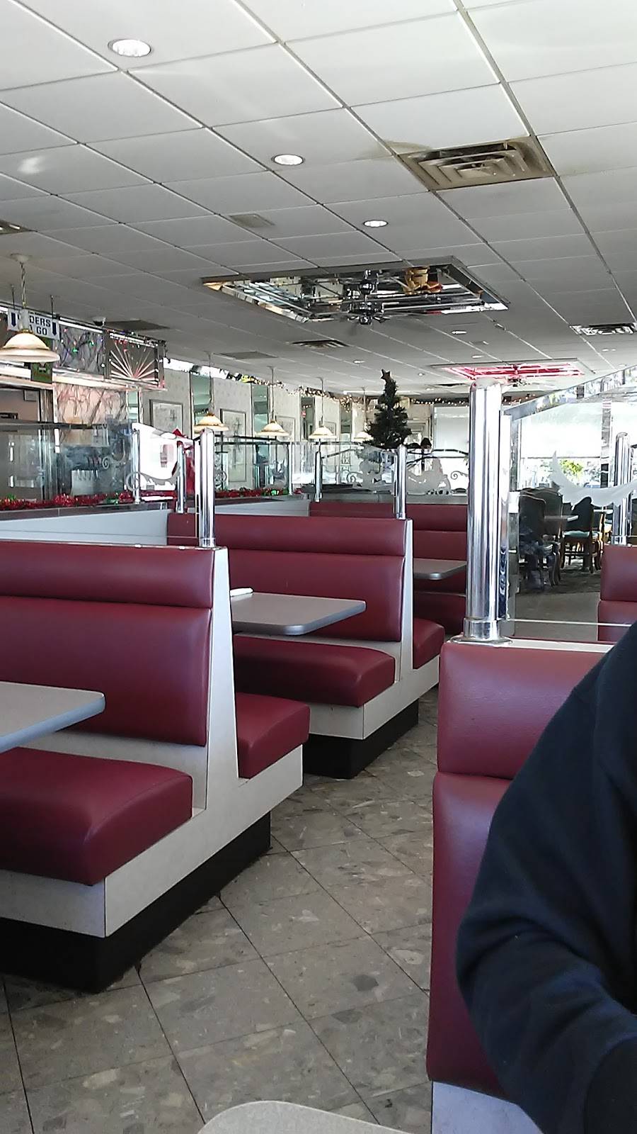 Duchess Diner | restaurant | 1000 Stratford Ave, Stratford, CT 06615, USA | 2033757366 OR +1 203-375-7366