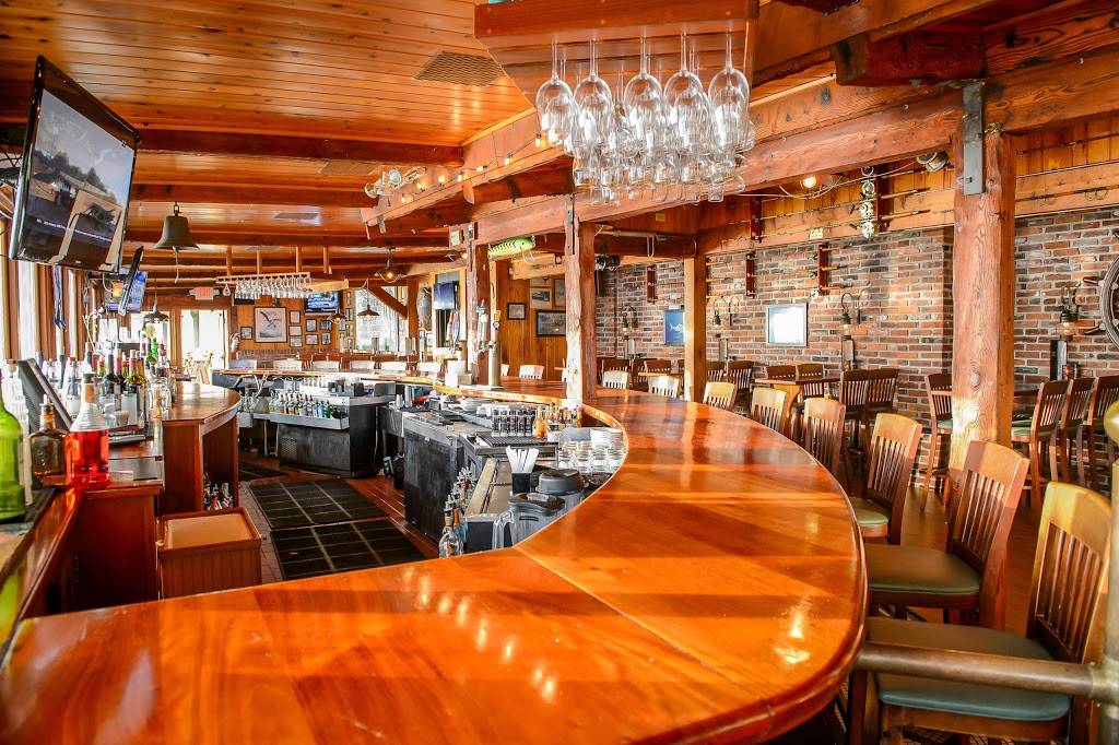 Dolphin Bar and Shrimp House | restaurant | 1401 NE Indian River Dr, Jensen Beach, FL 34957, USA | 7727815136 OR +1 772-781-5136