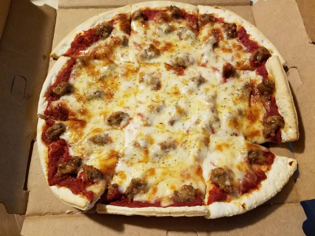 Dominicks Pizzeria | restaurant | 735 S 8th St, Dundee Township, IL 60118, USA | 8475511310 OR +1 847-551-1310