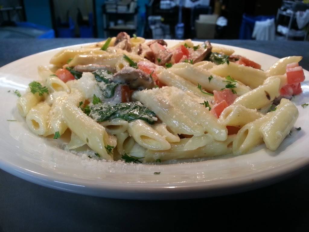 Balis Bar and Grill | restaurant | 3200 Surfside Blvd, Corpus Christi, TX 78402, USA | 3618839700 OR +1 361-883-9700