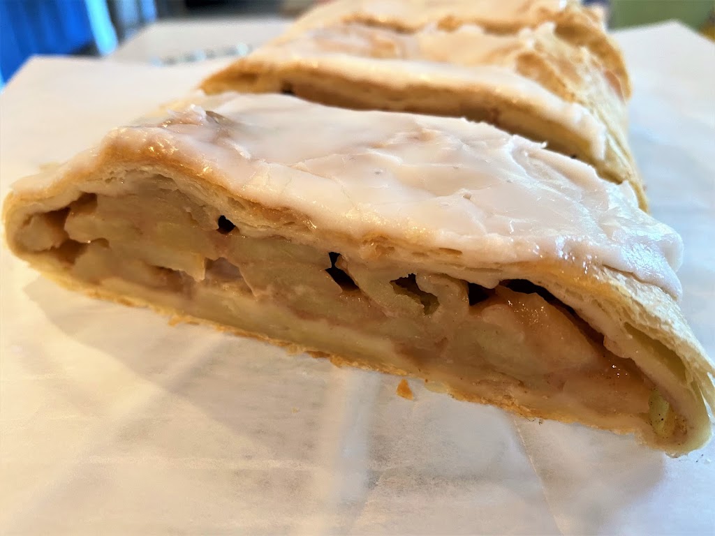 Teresas Morgan Hill Café | bakery | 19500 Monterey Hwy #1, Morgan Hill, CA 95037, United States | 4084294623 OR +1 408-429-4623