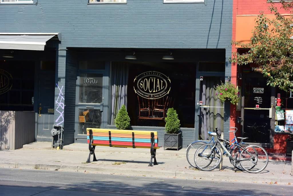 Eastside Social | restaurant | 1008 Queen St E, Toronto, ON M4M 1K1, Canada | 4164615663 OR +1 416-461-5663