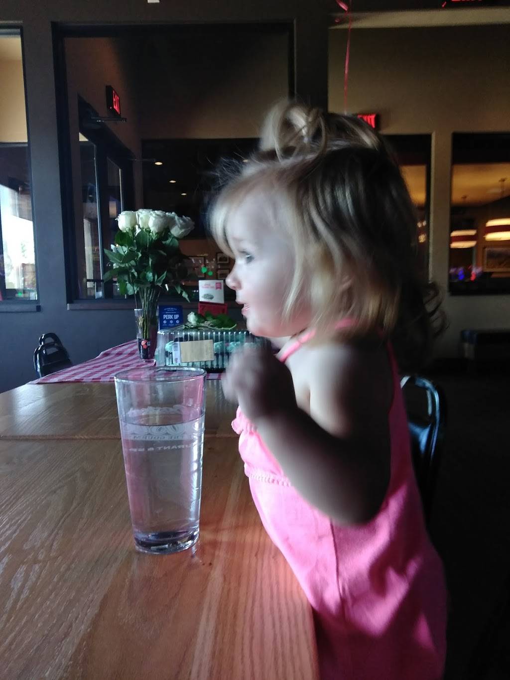 Bostons Restaurant & Sports Bar | restaurant | 804 N, Cacheris Ct, Casa Grande, AZ 85122, USA | 5202515196 OR +1 520-251-5196