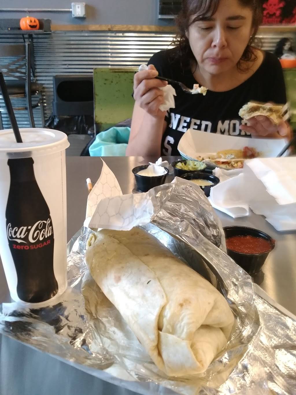 Papacitos Burritos Detroit Lakes | restaurant | 904 McKinley Ave, Detroit Lakes, MN 56501, USA | 2188447203 OR +1 218-844-7203