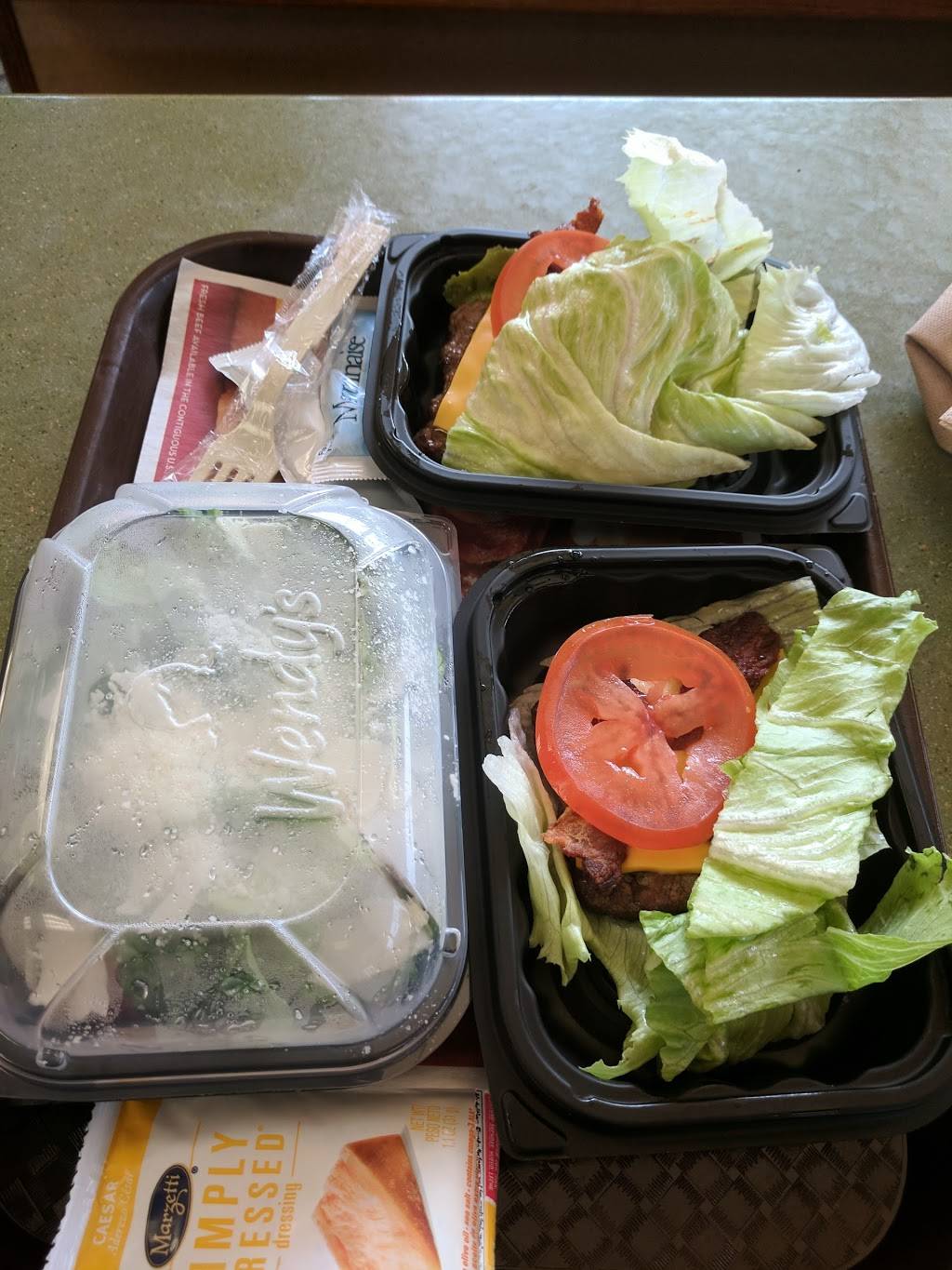 Wendys | restaurant | 630 Washington St, South Attleboro, MA 02703, USA | 5083996005 OR +1 508-399-6005